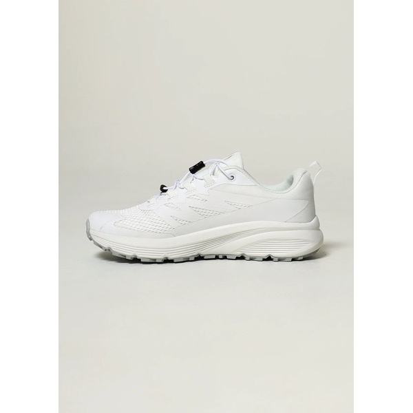 Кроссовки женские треккинговые THB Santis белый