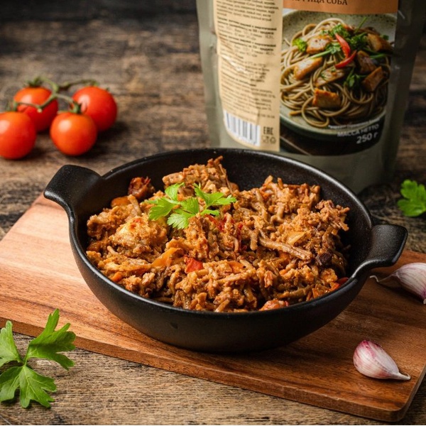 Готовое блюдо Кронидов WOK Курица Соба 250 г