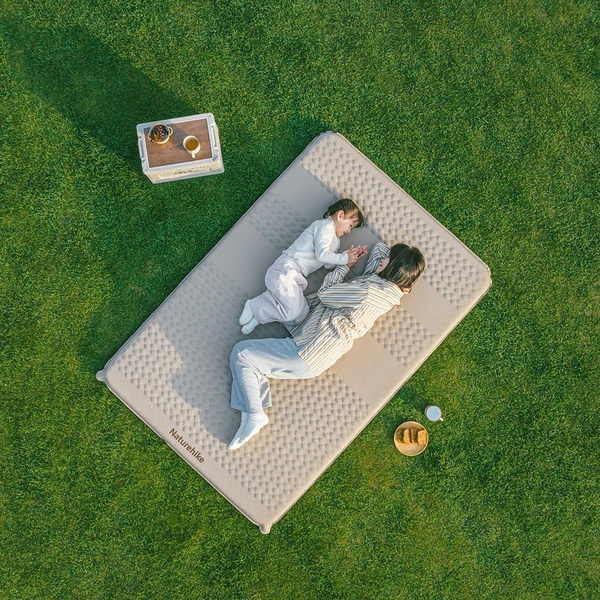 Коврик Naturehike CNK2300WS012 (самонадувной, двухспальный)