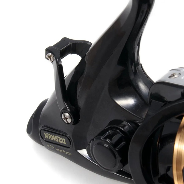 Катушка безынерционная Namazu Pro Baitrunner BR4000